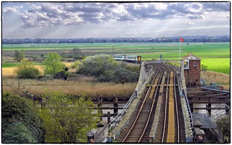 Crossing The River Yare A Greater Anglia Class Twin Un Flickr