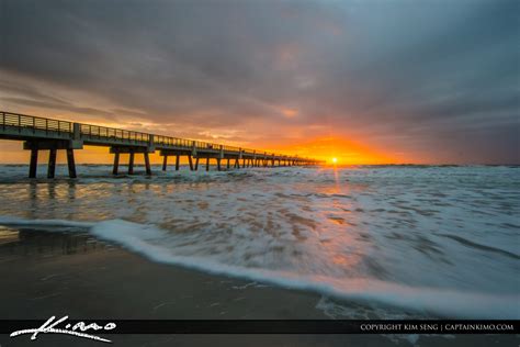 Jacksonville Beach sunburst with ocean wave | Royal Stock Photo