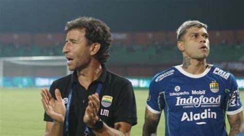 Adu Statistik Persib Bandung Vs Borneo FC Catatan Andre Gaspar Tak