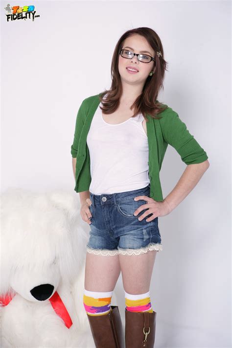 Nerdy Russian Girl Jennifer Bliss Bares Her Tiny Tits While Trying On Clothes CoedCherry