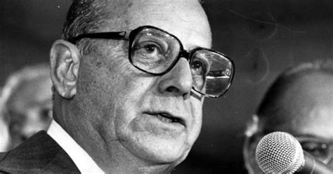 João Batista Figueiredo - João Figueiredo: biografia e governo - Toda Matéria