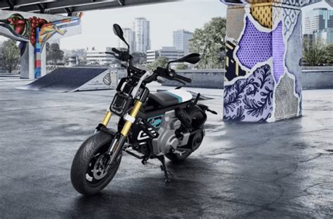 BMW Resmi Luncurkan Sepeda Motor Listrik Ringan Untuk Perkotaan