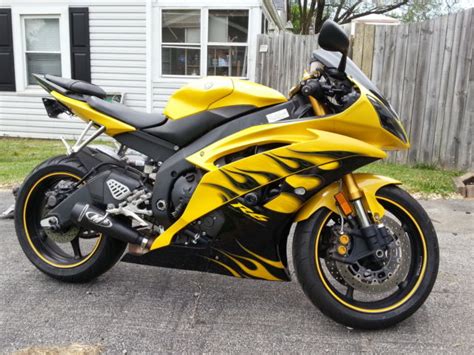 2008 Yamaha R6 Special Edition Yellow Wblack Flames