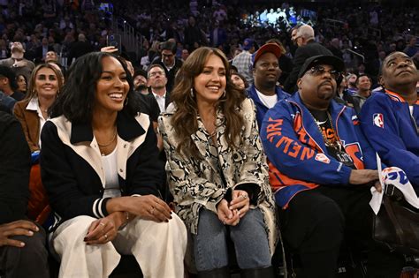 Look Jessica Alba Reveals Which Player Invited Her To Knicks Game