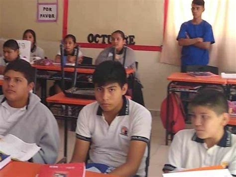 Suspenden clases de Prepa en Línea