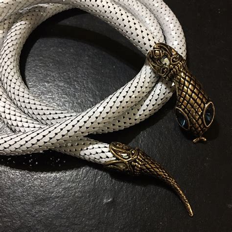 Vintage Whiting And Davis White Mesh Snake Necklace B Gem