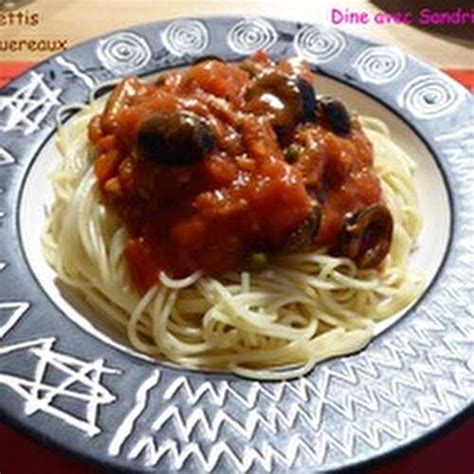 Spaghettis aux épinards et maquereaux en conserve de A Vos Assiettes et