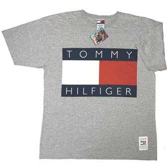 Vintage Vintage 1990s Tommy Hilfiger Tee Shirt Big Flag Logo Grailed