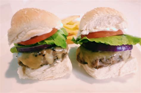 Lamb Sliders – The Daily Menu