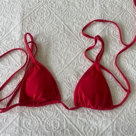 White Fox Boutique Red Bikini Top Size Small Depop