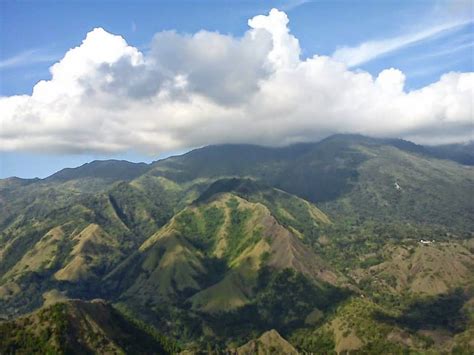 Menikmati Indahnya Alam Gunung Nona Enrekang Plh Indonesia