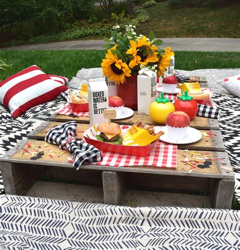Backyard Picnic Ideas Food And Decorations For Summertime Fun