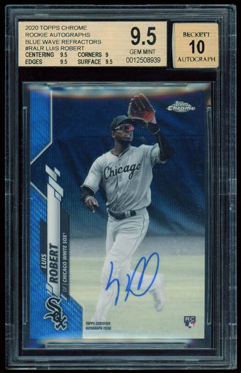 Luis Robert 2020 Topps Chrome Rookie Autographs Blue Wave Refractors