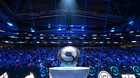 Valve bans 'distracting' sponsorships from Dota 2 teams just weeks out ...
