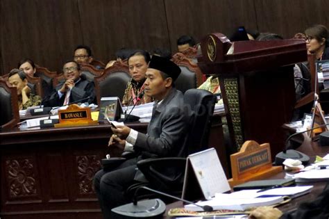 FOTO Tim Hukum Jokowi Maruf Hadirkan 4 Saksi Sidang Lanjutan MK