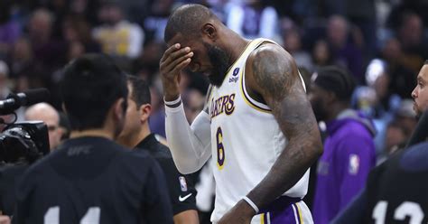 NBA Superstar LeBron James Hits Back After Brutal Los Angeles Lakers