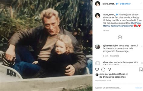 Laura Smet partage une photo d enfance touchante avec son père Johnny