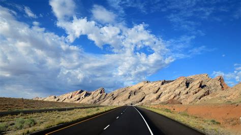 Viewpoints and Walks on I-70 in Utah | Another Walk in the Park