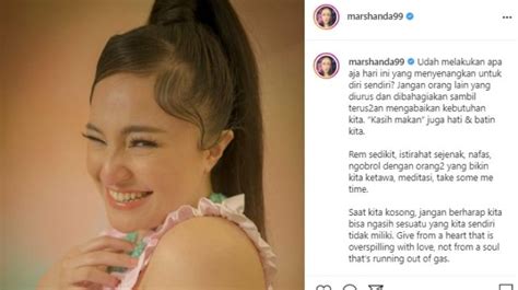 Potret Terbaru Marshanda Dengan Tubuh Berisi Tebarkan Pesan Body