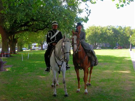 Dscn8634 Couple Dressed In Victorian Costumes Horsing Aro Flickr