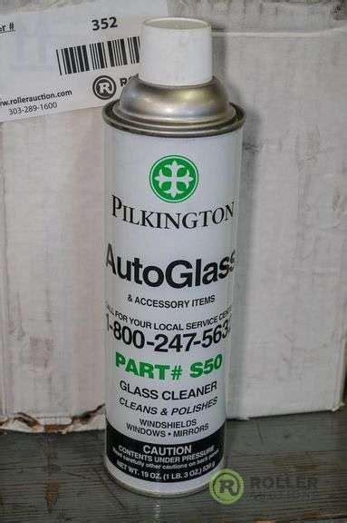 12 19oz Cans Of Pilkington Autoglass Cleaner Roller Auctions