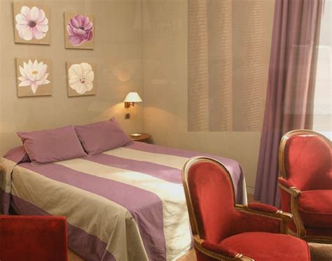 Read The Smiths The Most Romantic Hotels In Paris France