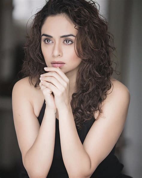 Amruta Khanvilkar Marathi Film Actress 101 Dreampirates