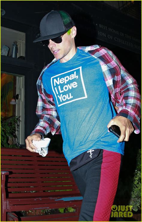 Photo: jared leto rock climbing skills 10 | Photo 3413095 | Just Jared