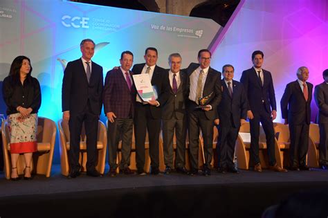 Daimler Planta Santiago Recibi Premio Nacional De Calidad Latrucker