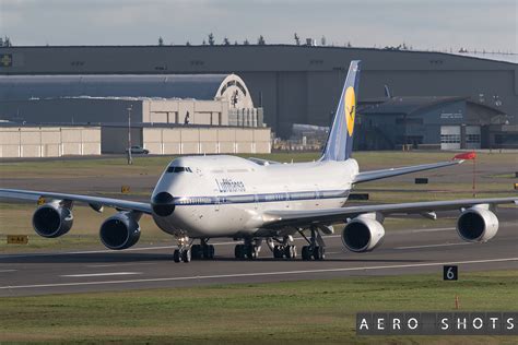 Lufthansas D Abyt Retro Jet I Returns From Inaugural Flight