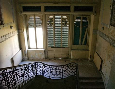 Villa Zanelli In Savona And The Poetry Of Abandonment Italian Ways