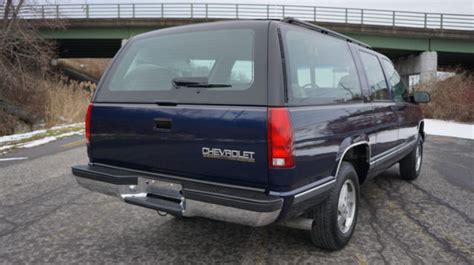 1993 Chevrolet Chevy Suburban 1500 4x4 Silverado Package Time Capsule 60k Miles For Sale