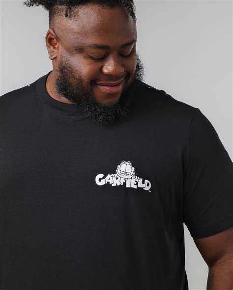 Riachuelo Camiseta Plus Size Masculina Manga Curta Garfield Preta L