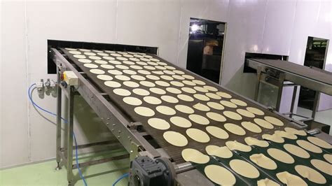 Automatic Tortilla Machine Industrial Bakery Equipment For Pita Flatbread