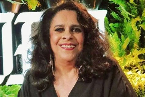 Vi Va De Gal Costa Aplicou Golpes E Faliu A Cantora Segundo Revista