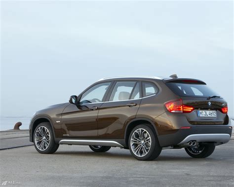 BMW X1 Bilder. xDrive25i mit BMW EfficientDynamics