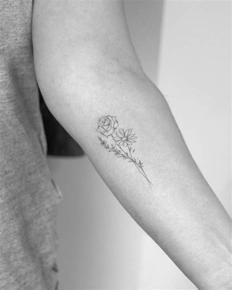 Fineline Tattoo • On Instagram Rose Daisy ®️ Tattooerwithnotattoos
