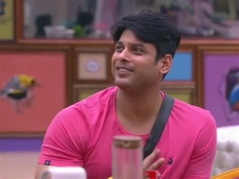 Bigg Boss 13 Sidharth Shukla बन गए कैप्टन अपने ही दोस्त Asim Riaz को