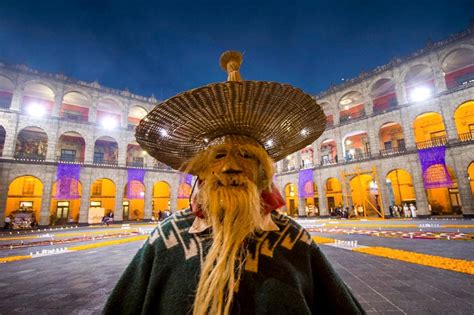 Encendido de velas Una flor para cada alma Ceremonia Náhuatl