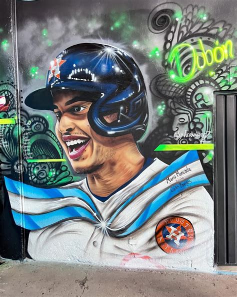 Hondureño Ney Hernández crea un increíble mural de Mauricio Dubón