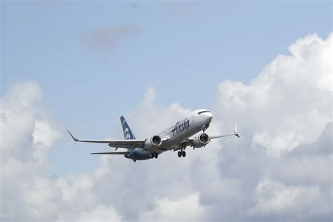 FAA requiring inspections of all MAX 9s after Alaska Airlines incident