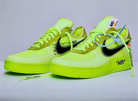 Off-White x Nike Air Force 1 Volt – Outpump