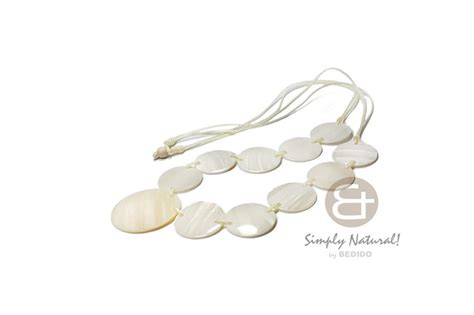 Long Necklace White Kabibe Shell