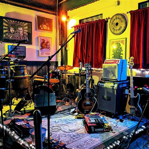 Live Music, Cold Beer - Montrose Saloon