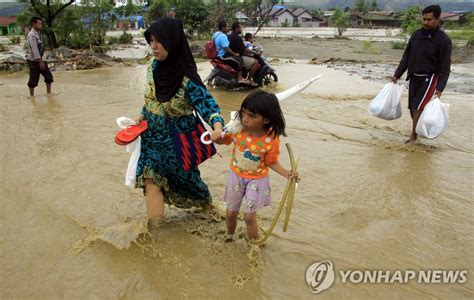 인니 파푸아 홍수·산사태 사망자 또 증가100명 넘어서 연합뉴스