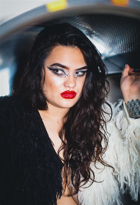 I LOVE BOLD RED LIPSTICK : r/gothmakeup