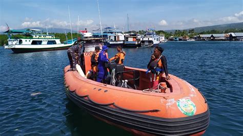 Tim Sar Cari Seorang Nelayan Yang Belum Kembali Di Perairan Pulau Besar