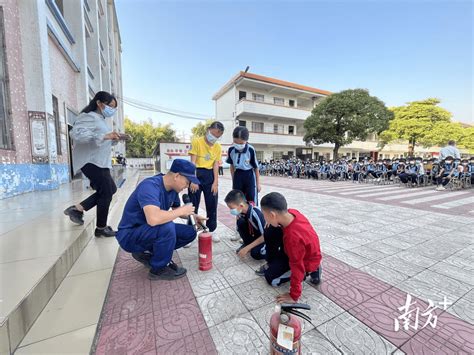 “蓝朋友”进校园！佛冈龙山镇筑牢消防安全防线灭火宣讲员知识