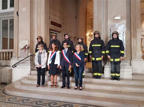 Alexandra Cordebard on Twitter Libération de Paris à la mairie du