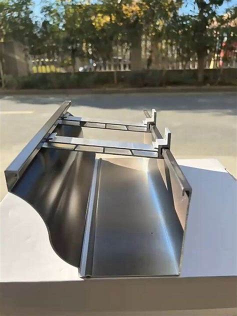 Villa Aluminum Alloy Eaves Gutter Drainage Gutter Square Rainwater Pipe Roof Thickening Gutter